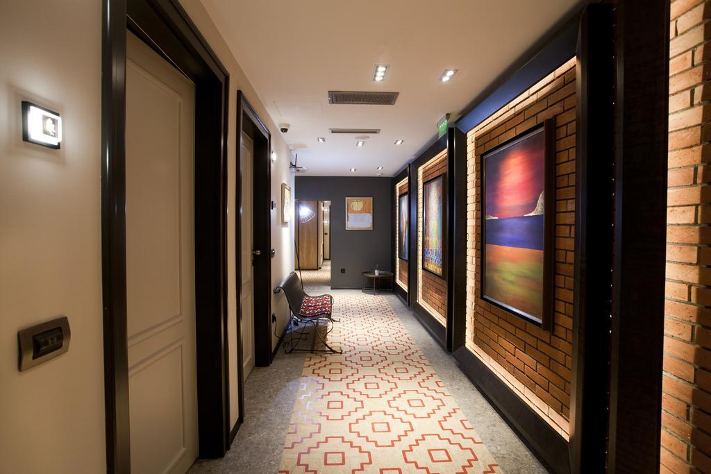 Solun'S Riverside Rooms スコピエ エクステリア 写真